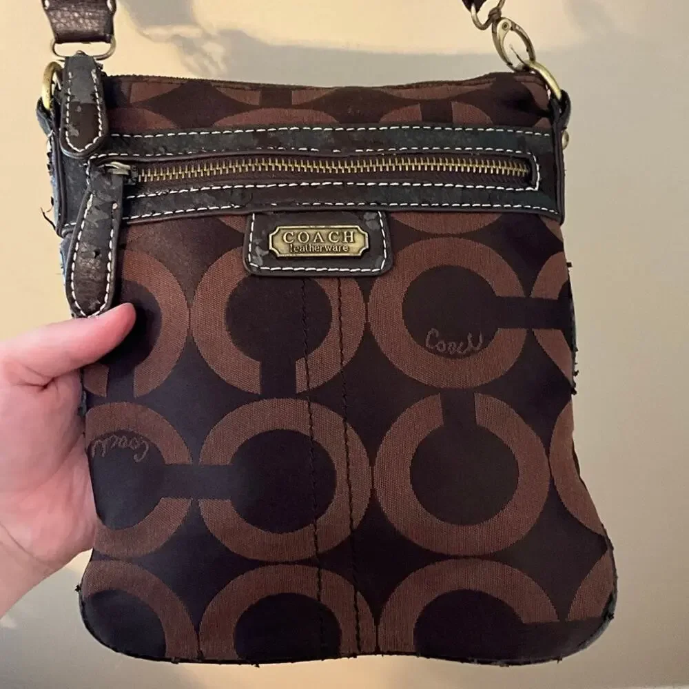 Coach Purse Brown Coach Leatherware Crossbody Bag - Picture 3 of 8
